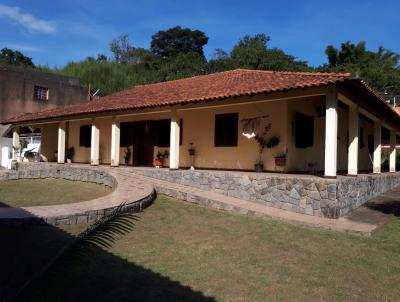 Casa 4 dormitórios ou + para Venda, em Miguel Pereira, bairro Vila Suissa, 4 dormitórios, 3 banheiros, 4 suítes, 6 vagas